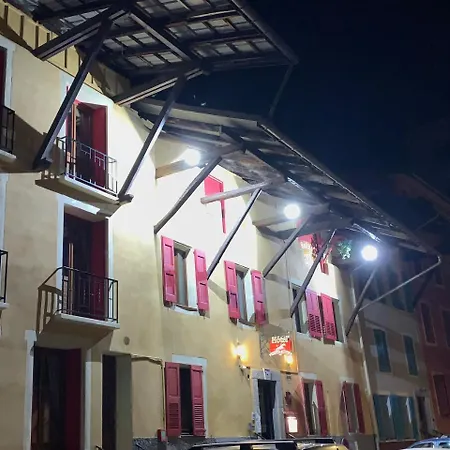 Hotel Du Cheval Blanc Barcelonnette