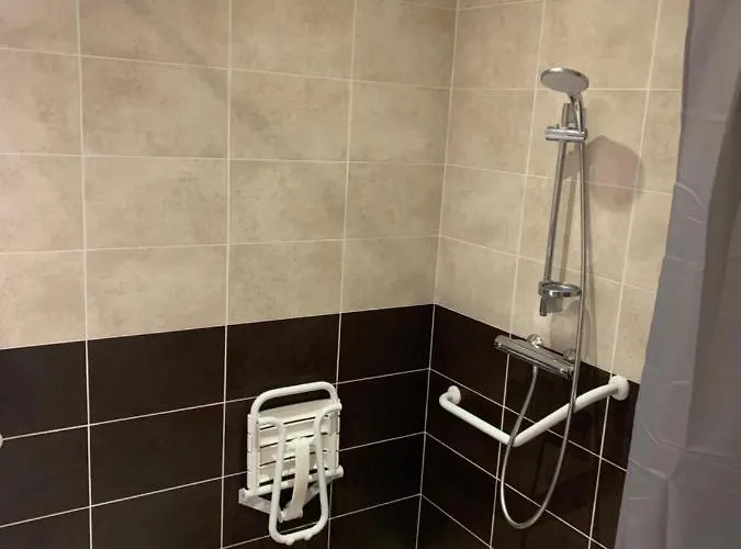 Hotel Du Cheval Blanc 2*