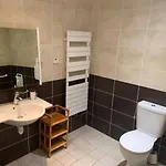 Du Cheval Blanc Hotel 2*