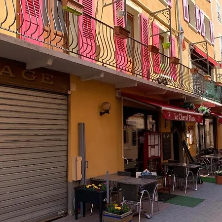 Hotel Du Cheval Blanc Barcelonnette