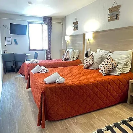 Hotel Du Cheval Blanc 2*