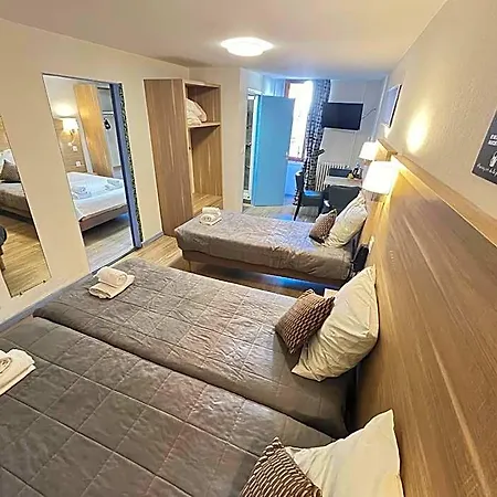 Hotel Du Cheval Blanc 2*