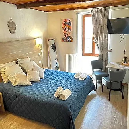 Du Cheval Blanc Hotel