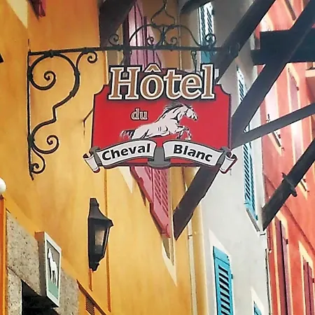 Du Cheval Blanc Hotel Barcelonnette