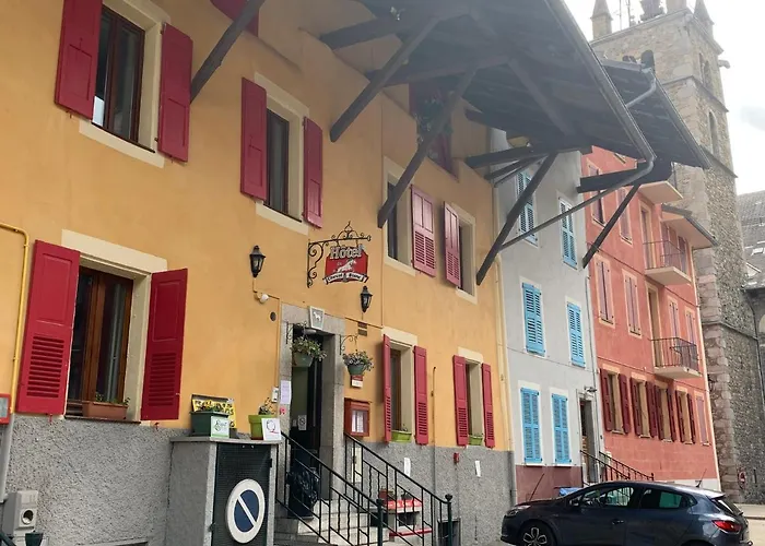 Hotel Du Cheval Blanc 2*